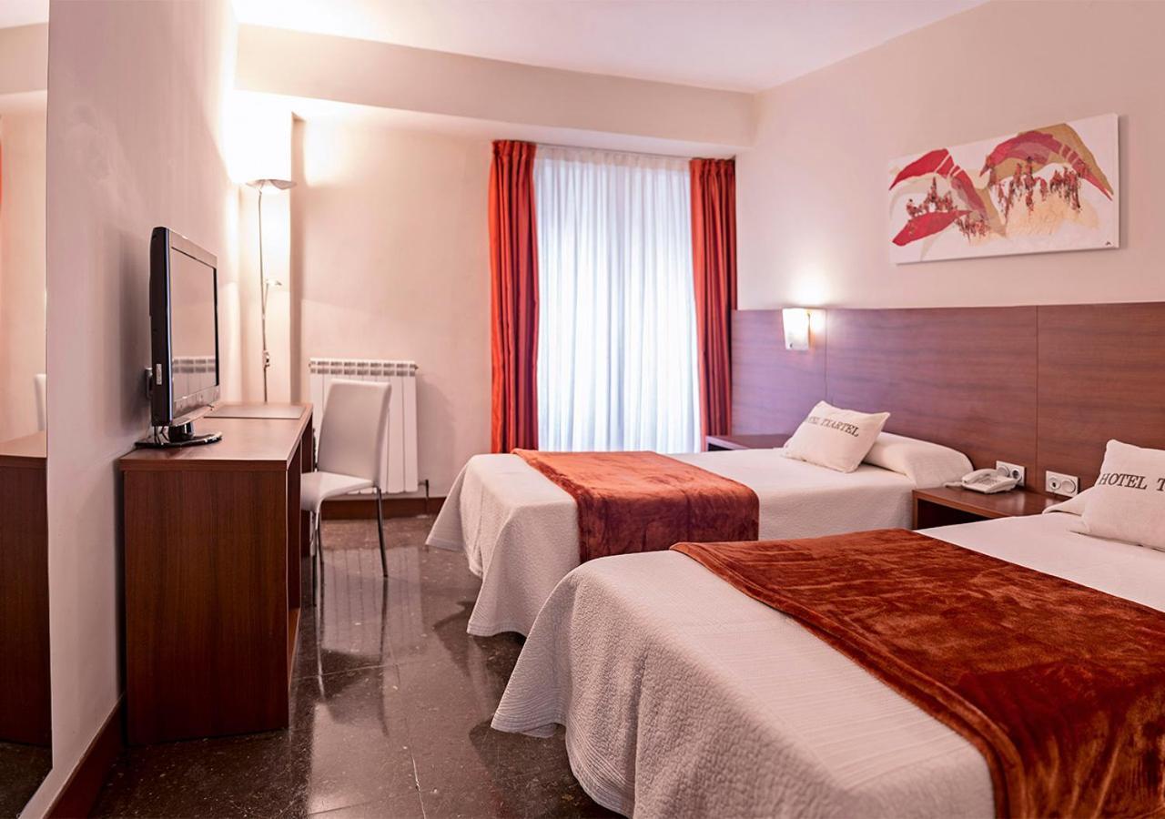 Hotel Txartel Lasarte Oria Екстериор снимка
